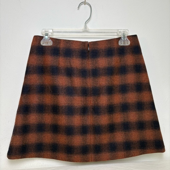 WILFRED Aritzia Cashmere Wool Blend Classic Mini Skirt Navy/Rust Buffalo Plaid - Picture 6 of 9